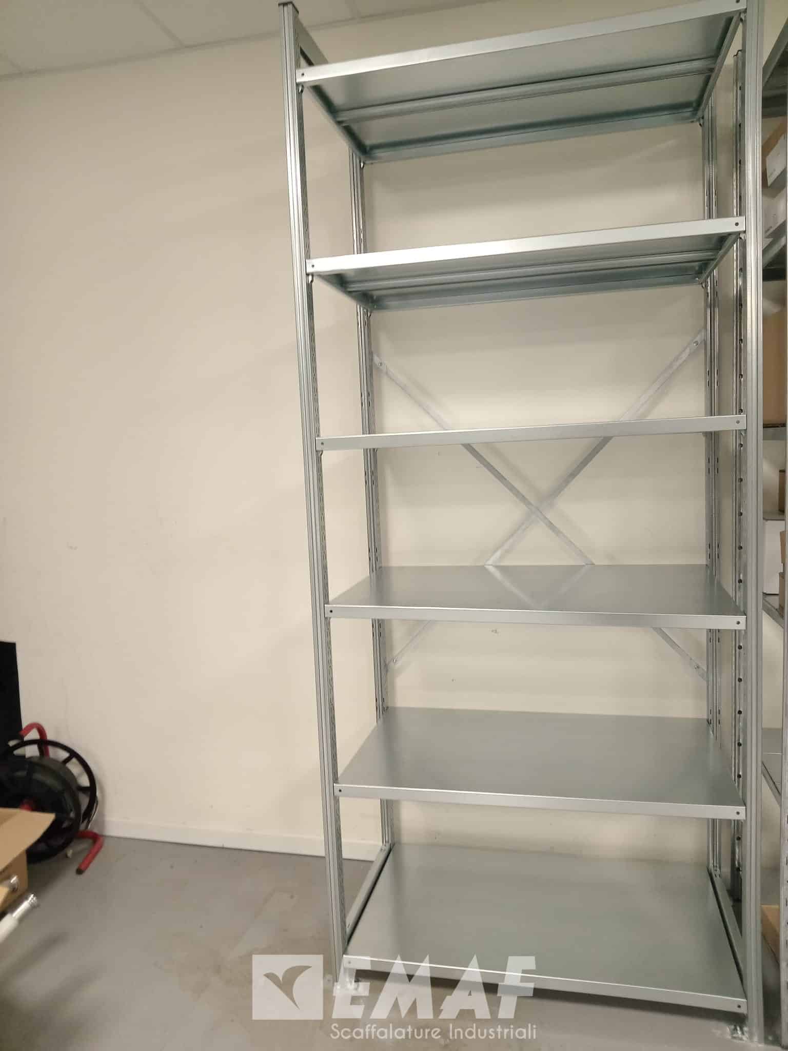 Scaffalatura Leggera ed Espositori | GR Arredamenti