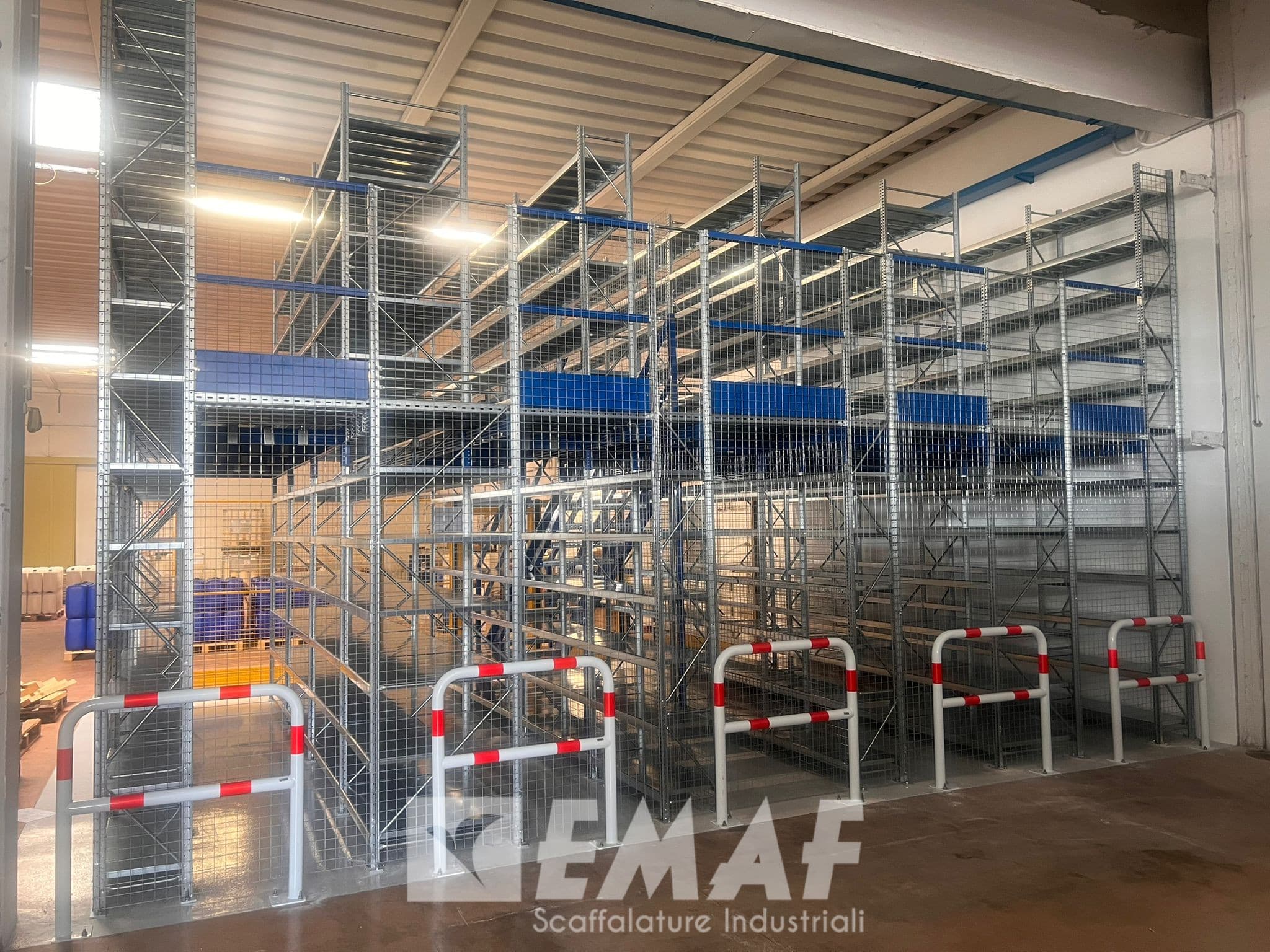 Featured image for “Nuova installazione presso Silitex Srl: impianto a passerella con mezzanino sismoresistente a Cologna Veneta (VR)”